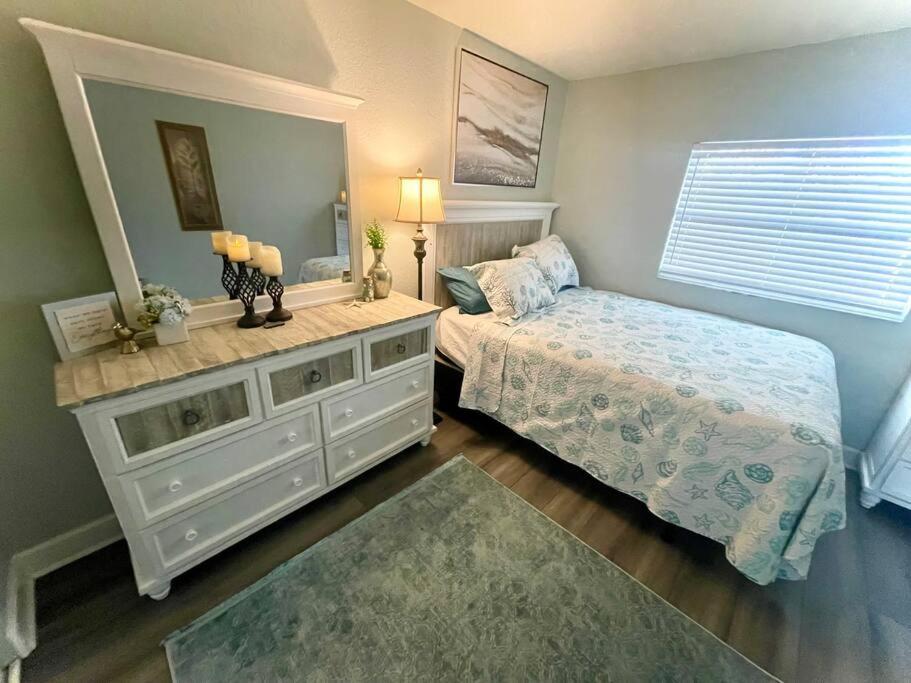Sparkling 2Bed 1Bath Beach Home - Unit 214 Cocoa Beach Exterior photo